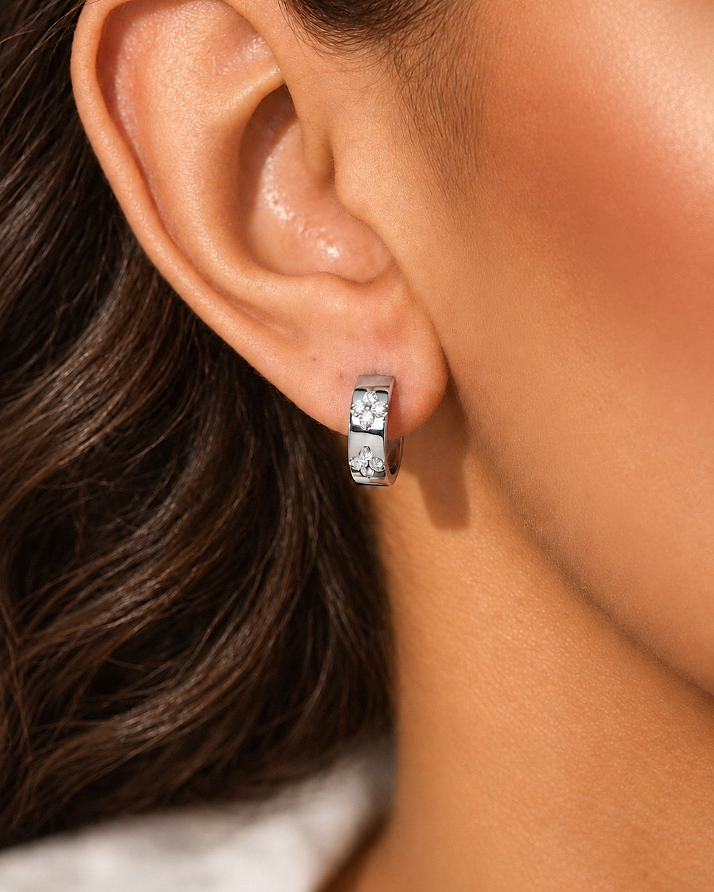 Argola Athena Moissanite