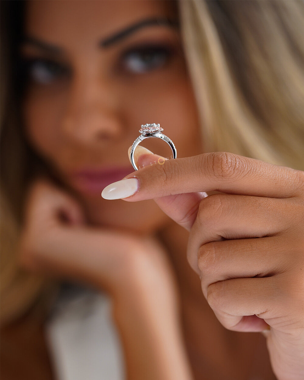 Anel Éden Moissanite