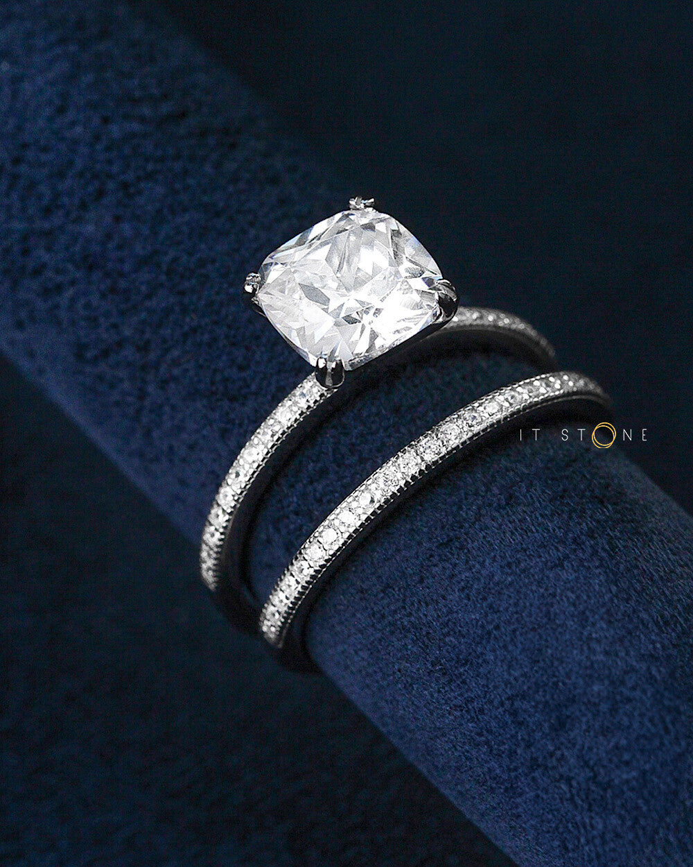 Solitário com Aparador Micro Cravação Princess