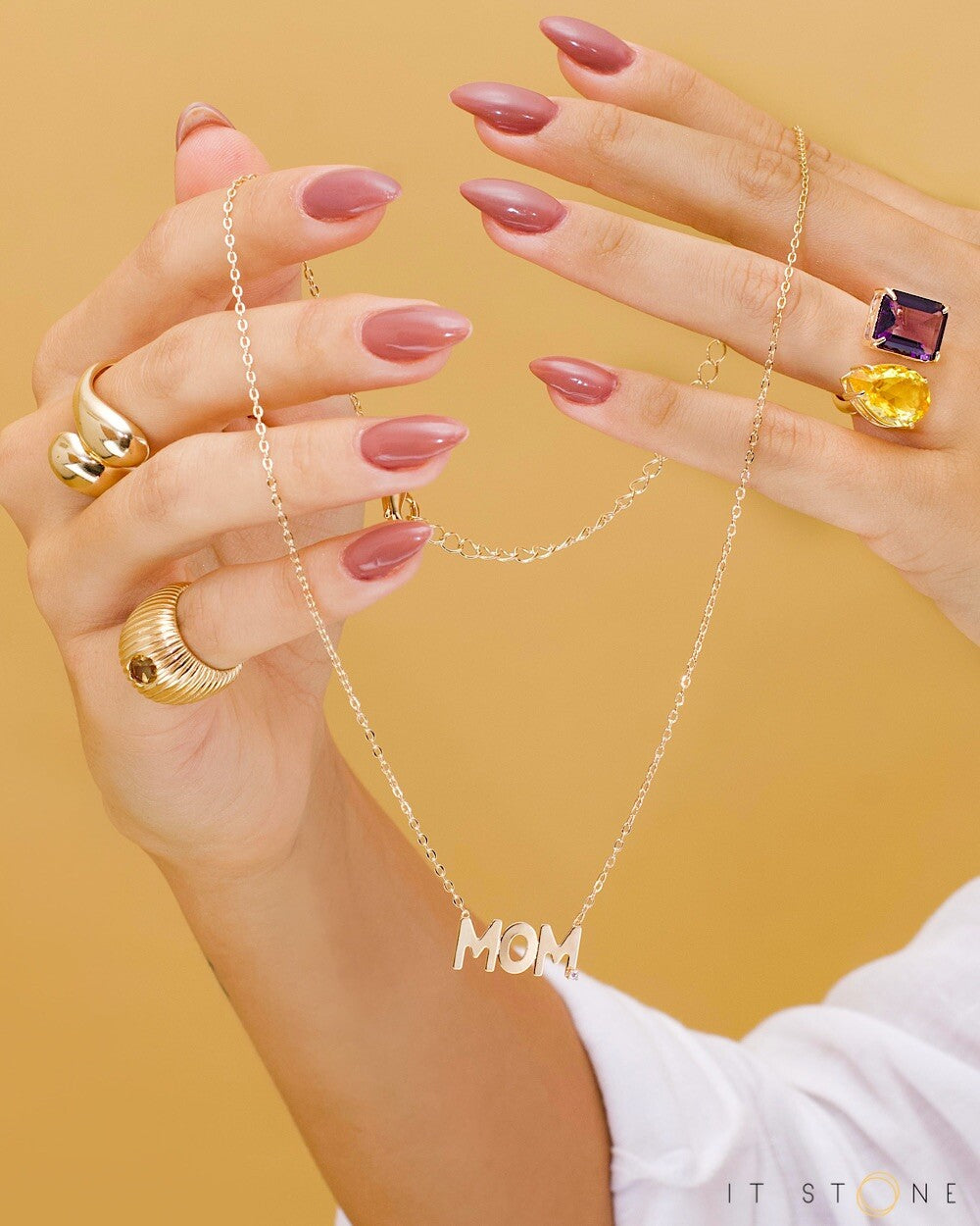 Colar Mom Gold — detalhe 3 | IT STONE