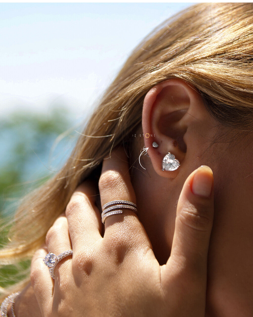 Brinco Mini Heart Segundo ou Terceiro Furo