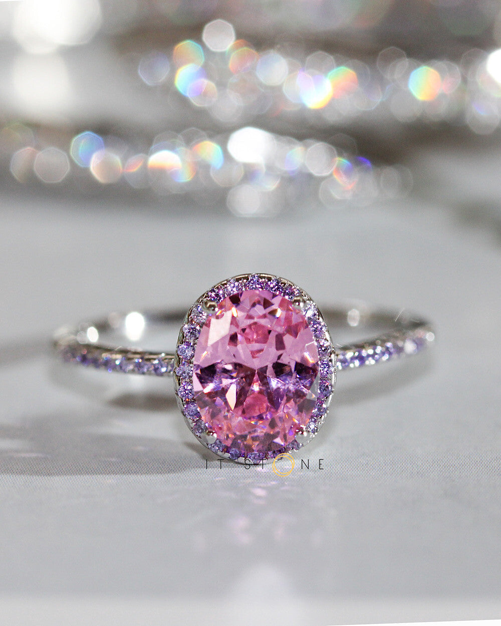 Anel Oval Kunzita Cravação Ametista