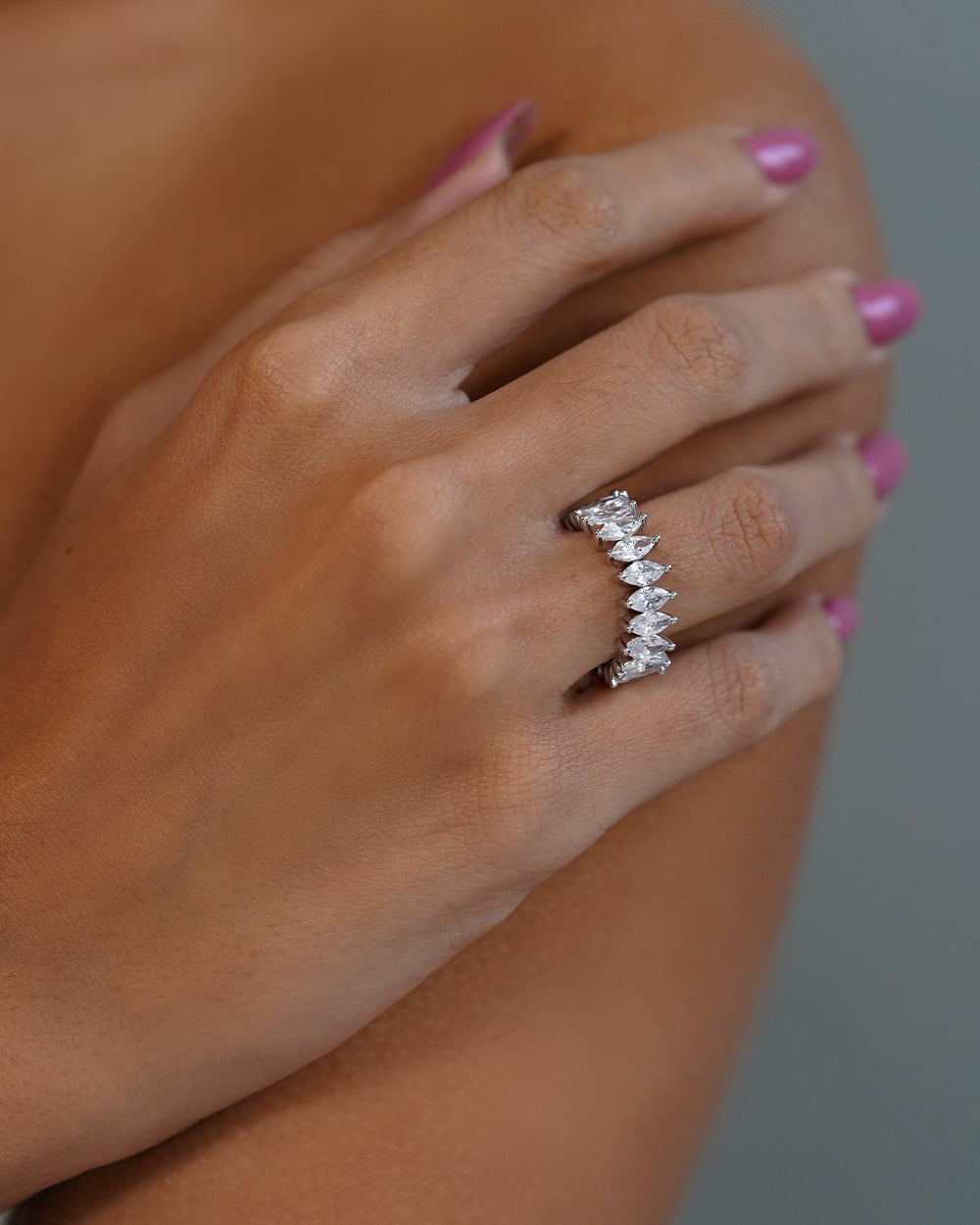 Aliança Navetes Maleável Luxo