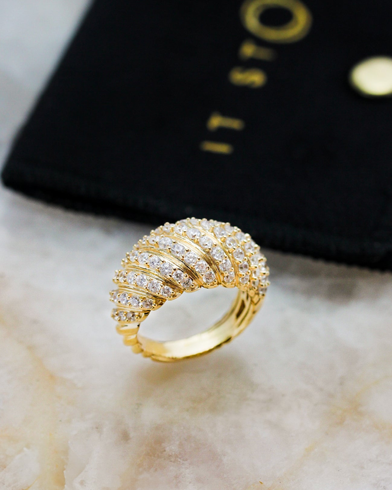 Anel Bold Energy Luxury