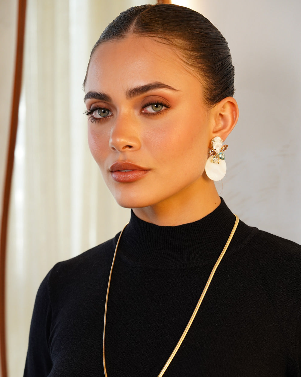 Brinco Zaira Madre Pérola