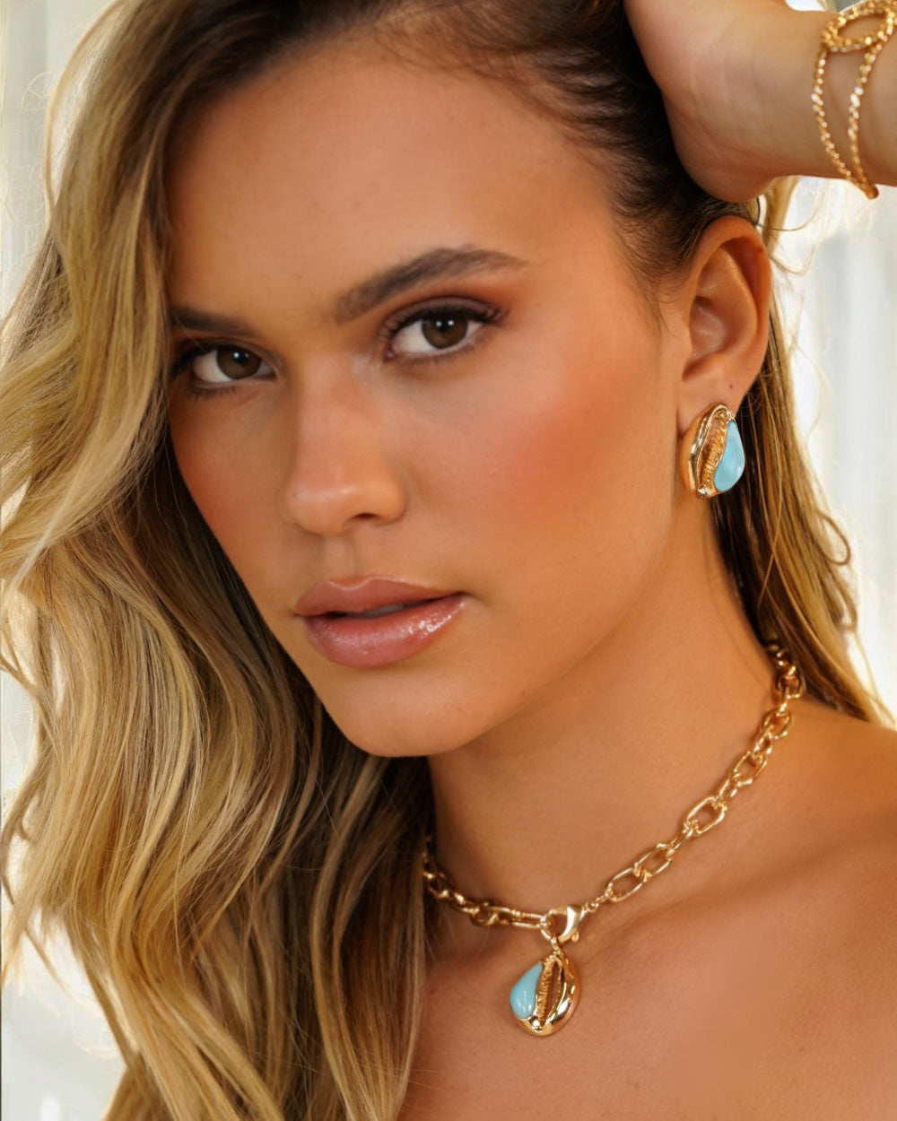 Brinco Búzios Turquesa Gold