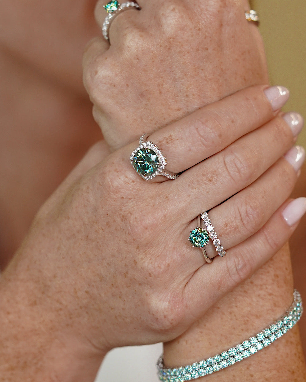 Anel Remy Moissanite Ciano Deep Vivid 5ct