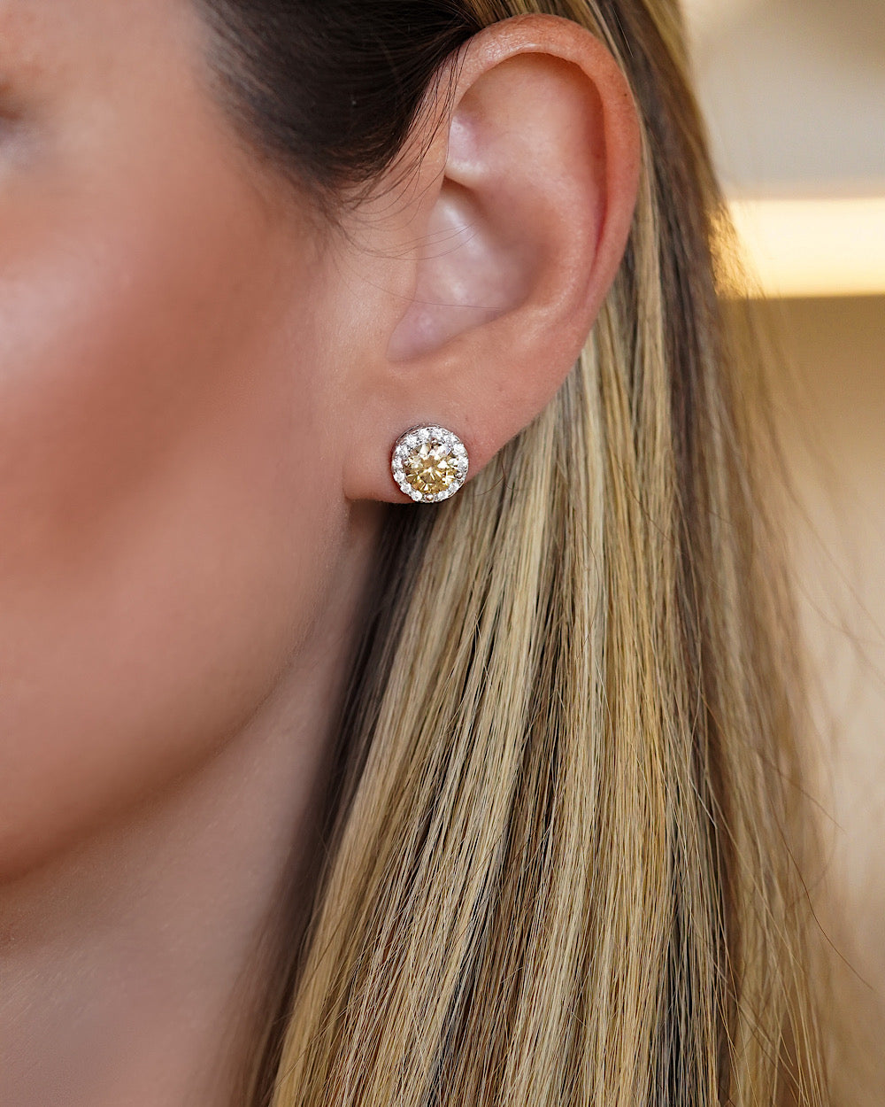 Brinco Pryanka Moissanite Desert Ombré