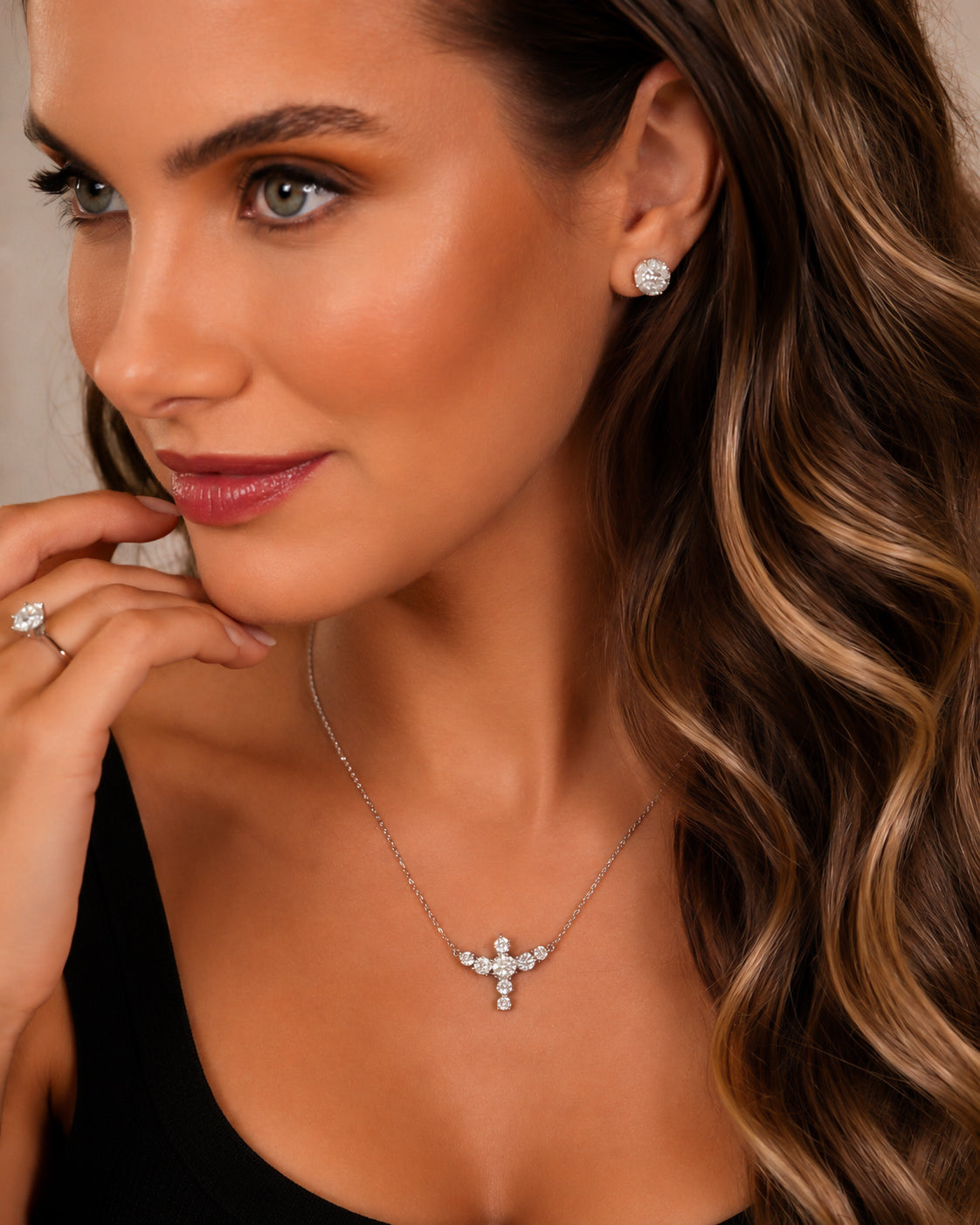 Colar Sanctus Moissanite