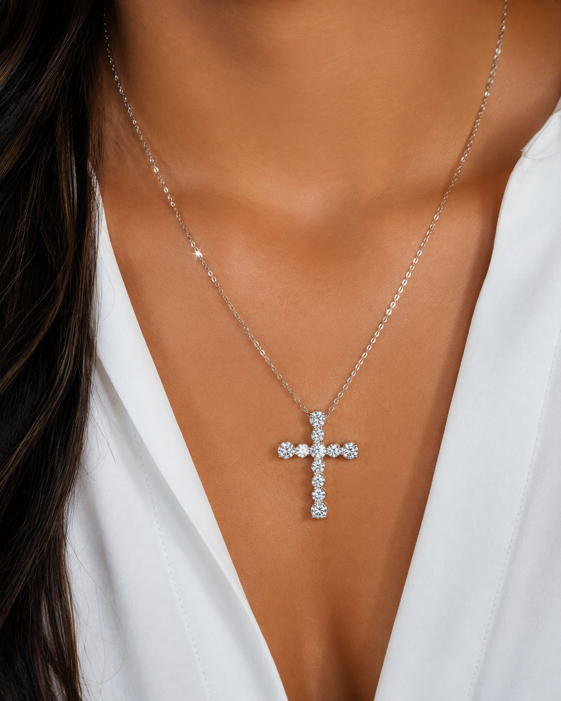 Colar Cruz Moissanite Luxo