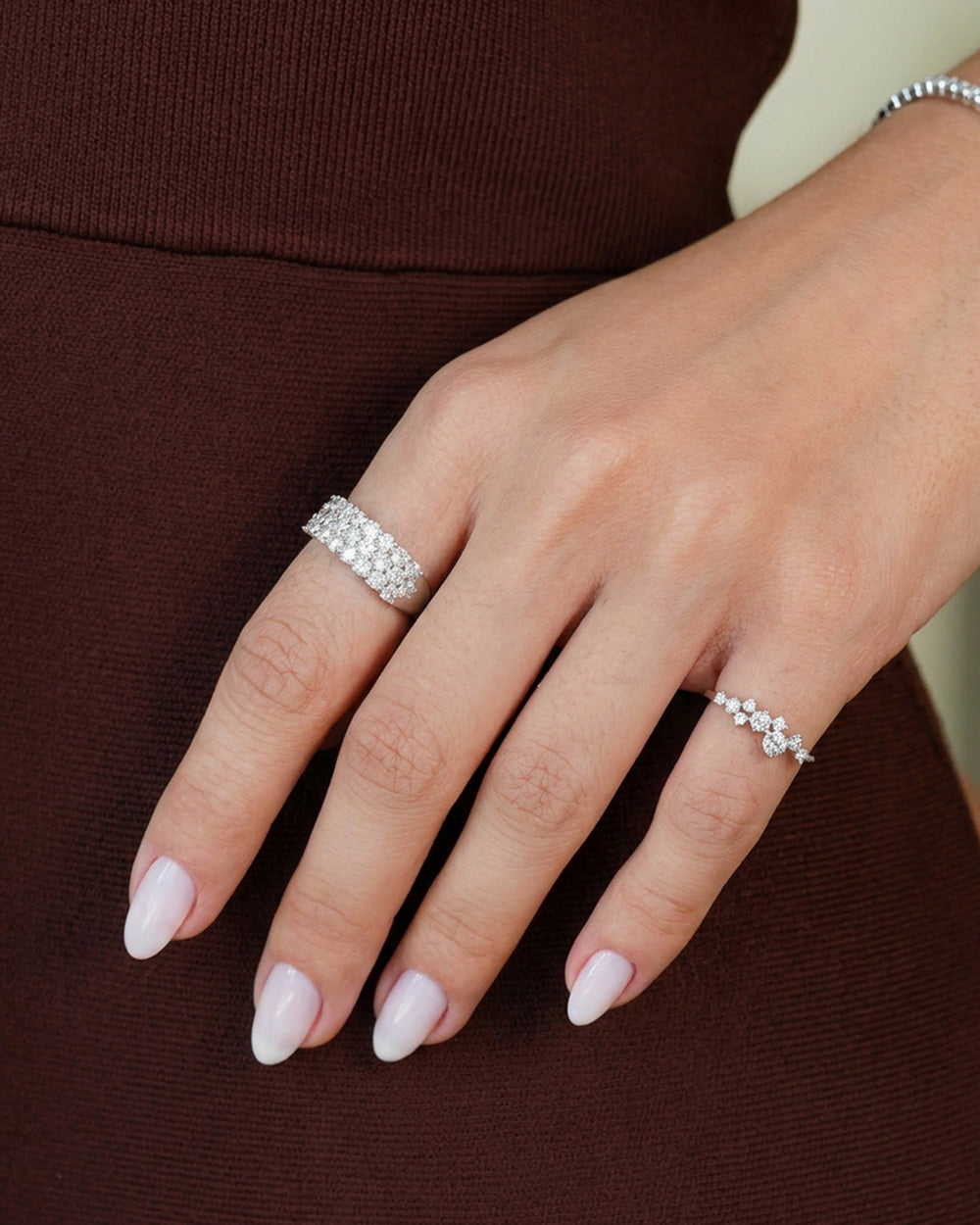 Anel Dedinho Delicate Sparkle Moissanite