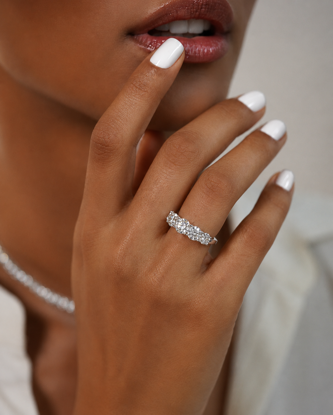 Anel Luxo Saud Moissanites
