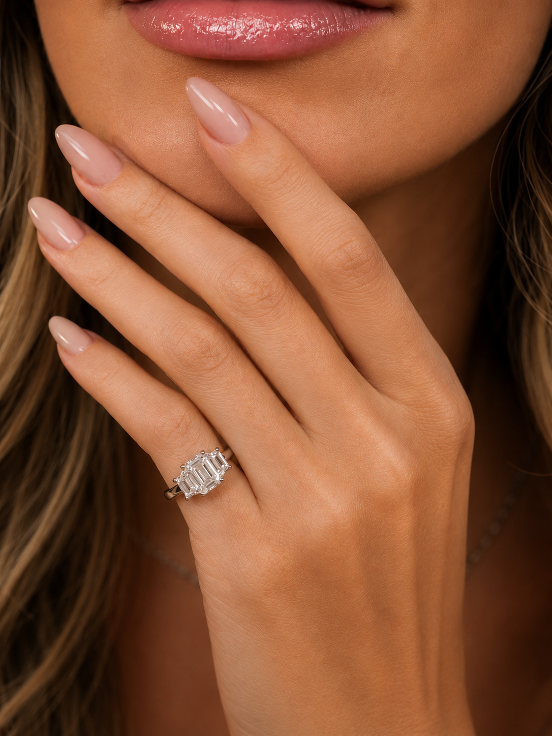 Anel Dedinho Emerald Cut 3 Pedras Moissanite