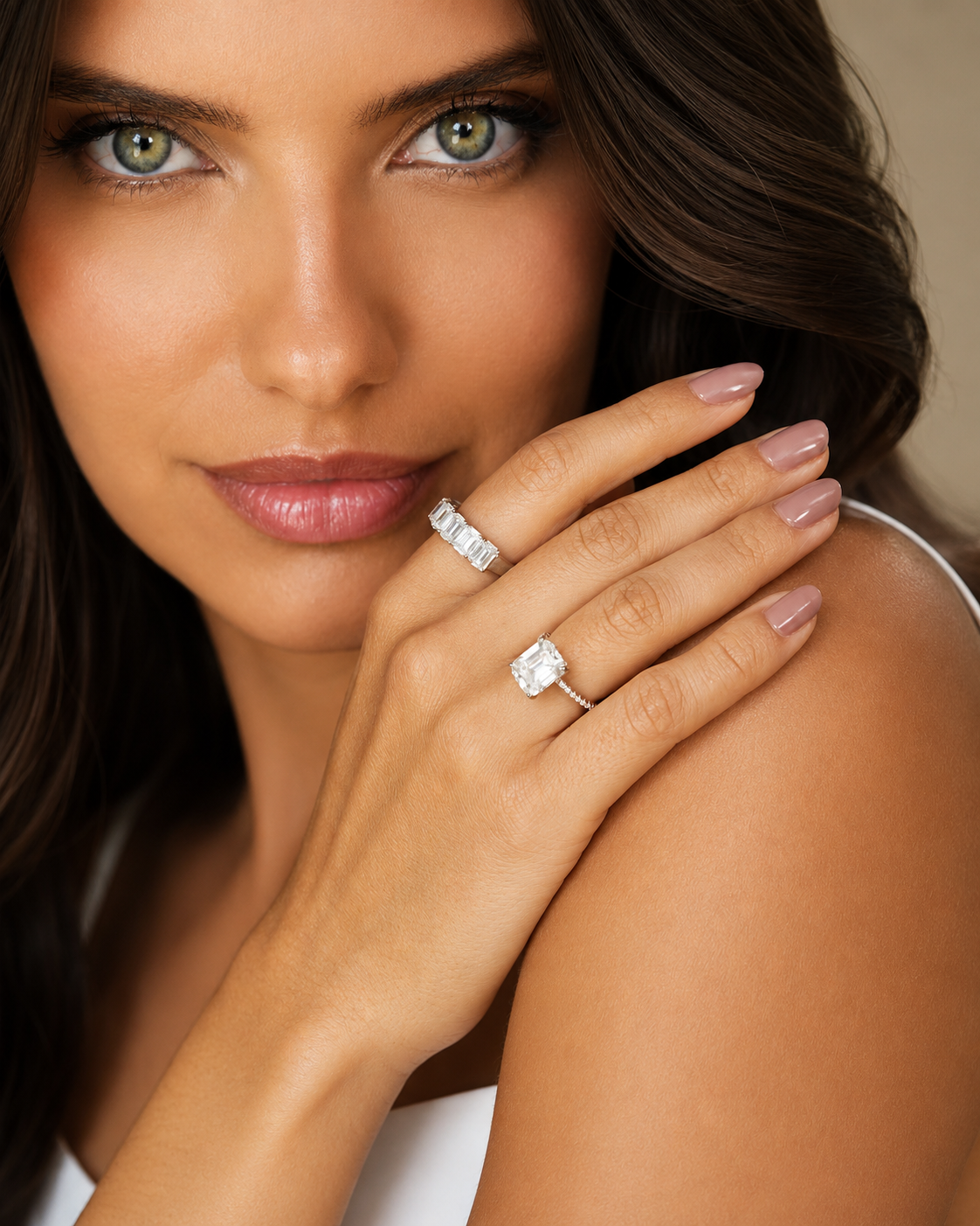Anel Queen Moissanite Emerald Cut 5ct