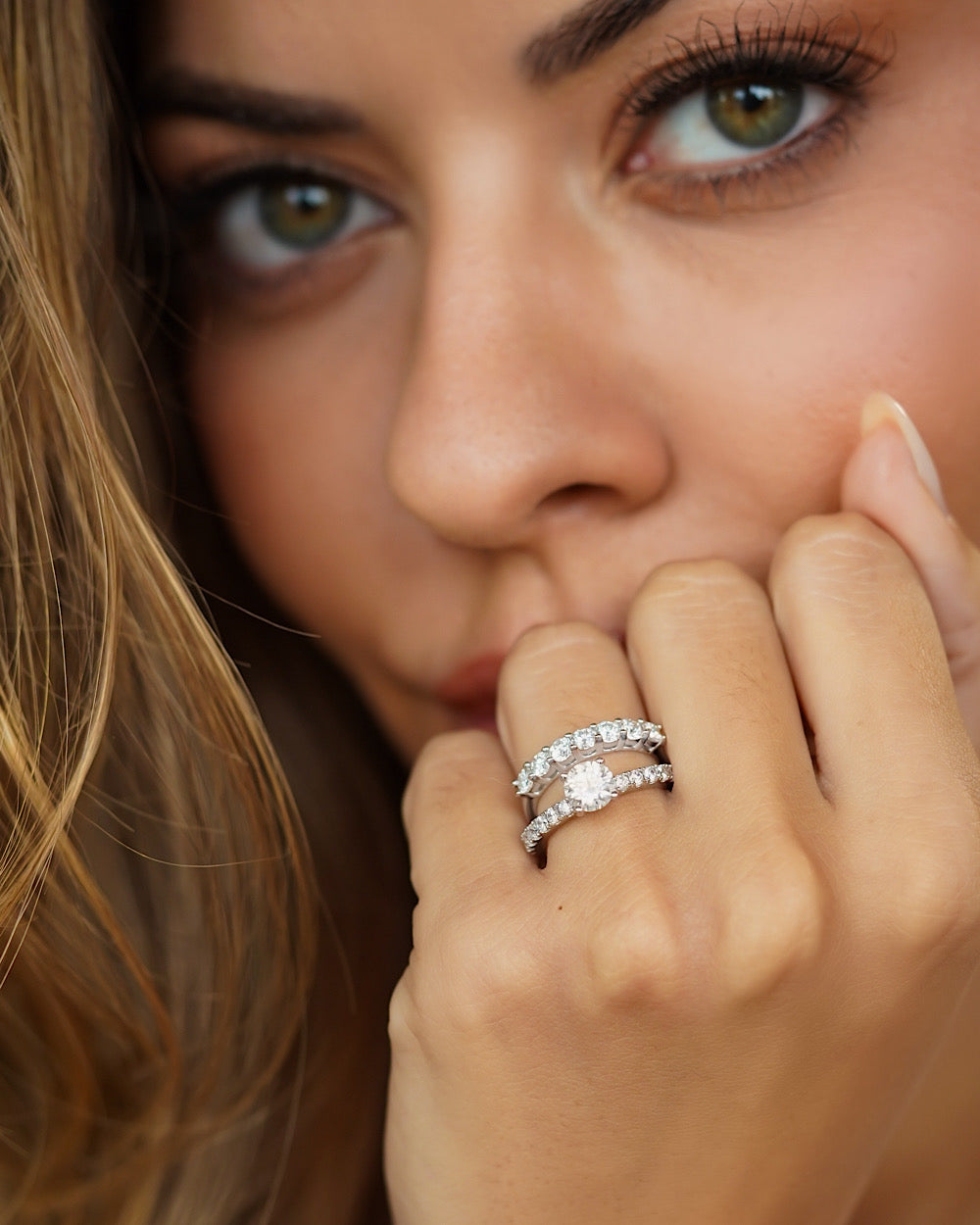 Anel Solitário Liz Moissanite 0.8ct