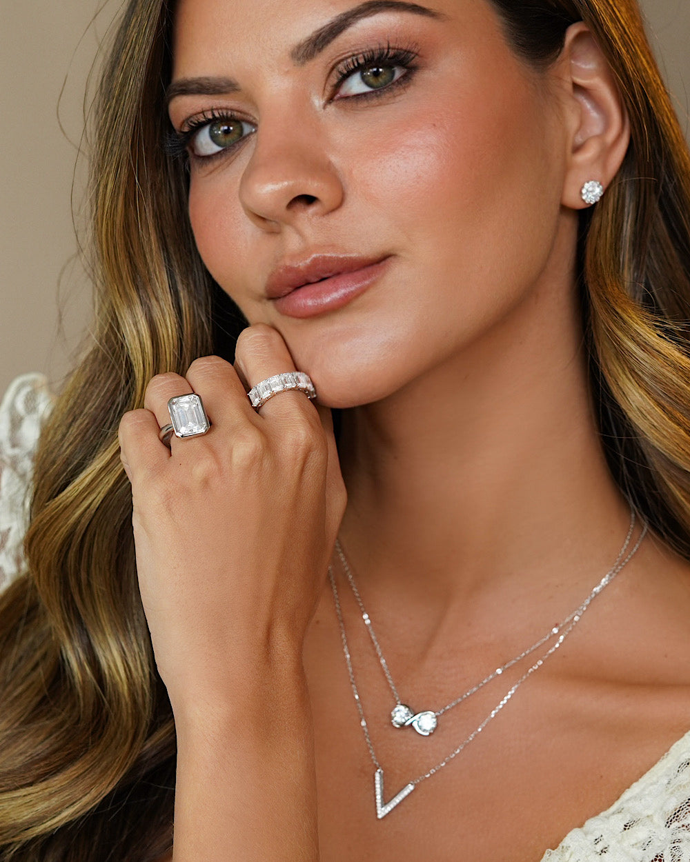 Anel Emerald Cut Moissanite 10ct