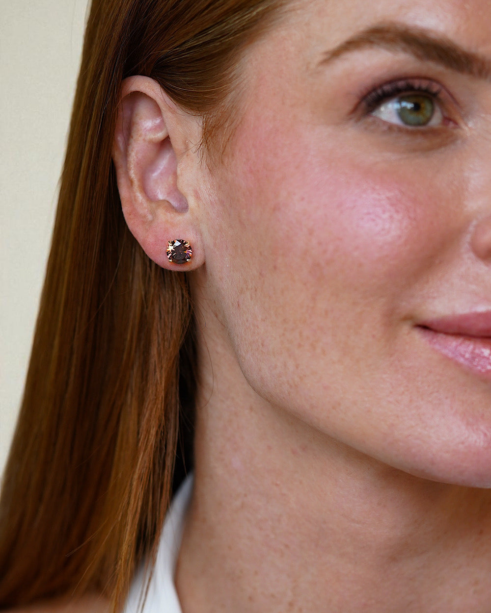 Brinco Solitário Luxo 8mm Brown