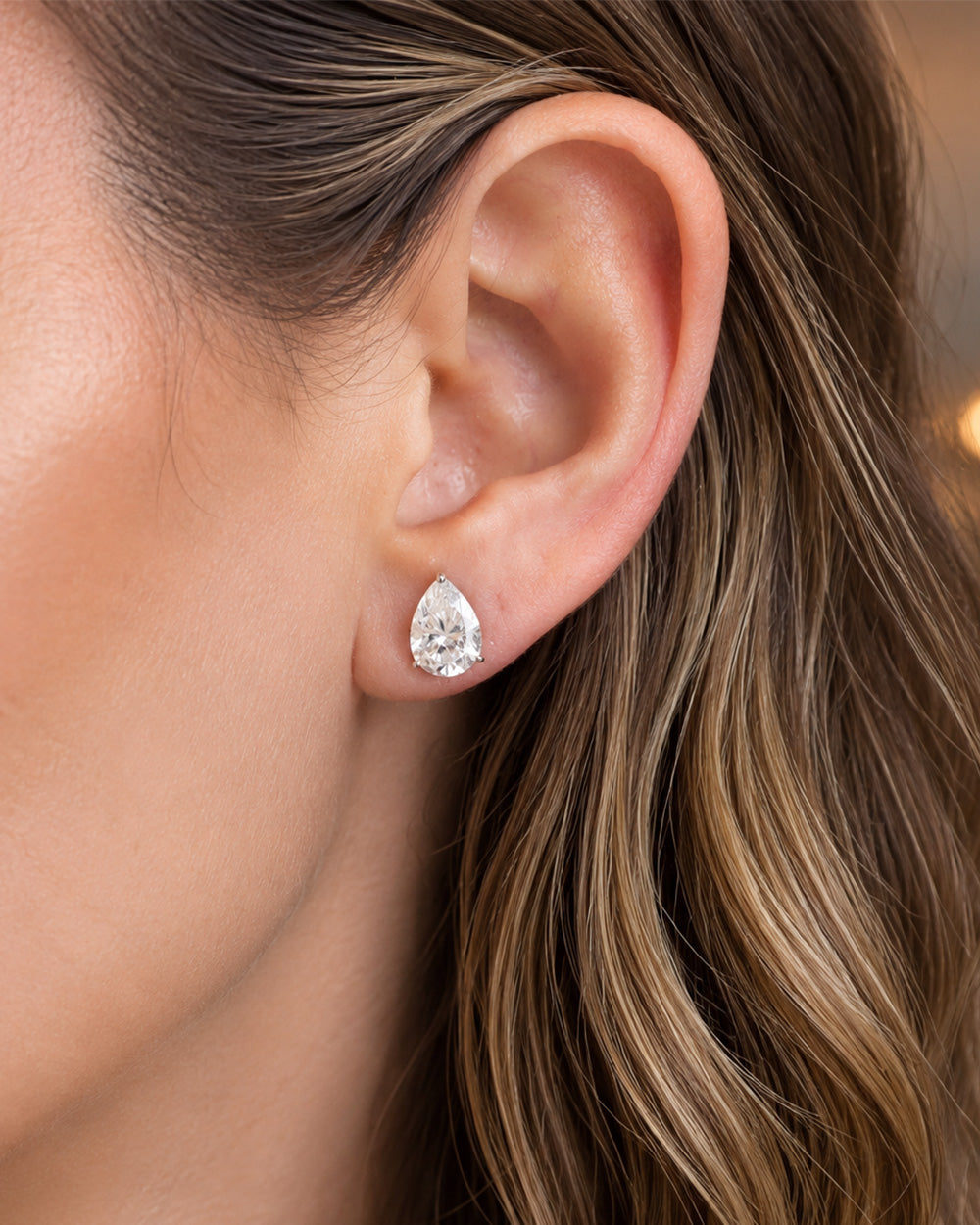 Brinco Pear Cut Moissanite 3.8ct