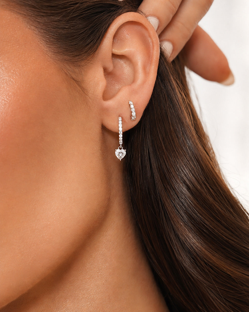 Brinco Segundo Furo Half Hook Moissanite
