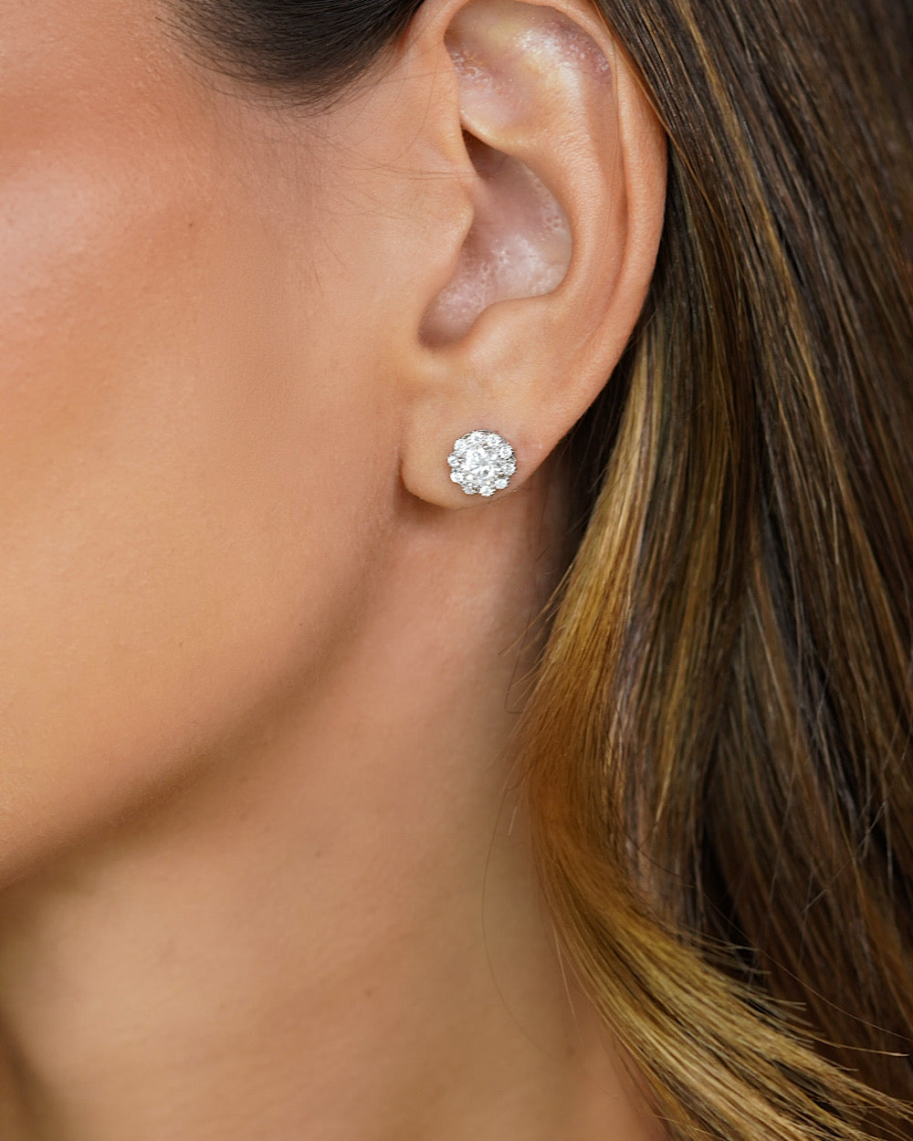 Brinco Flower Moissanite Luxo