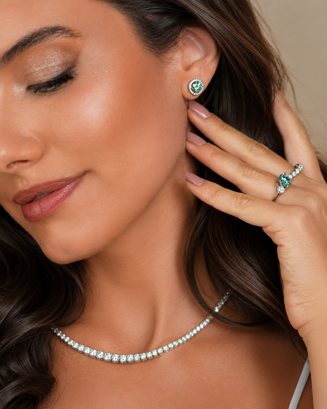 Brinco Pryanka Moissanite Ciano Light Soft