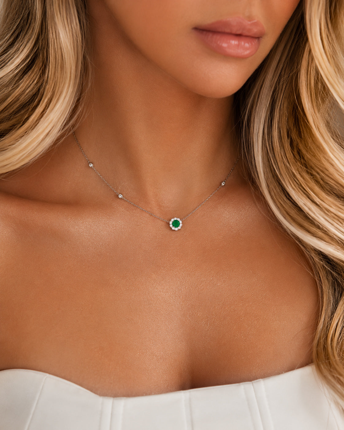 Colar Lindsay Esmeralda Fusion e Moissanite