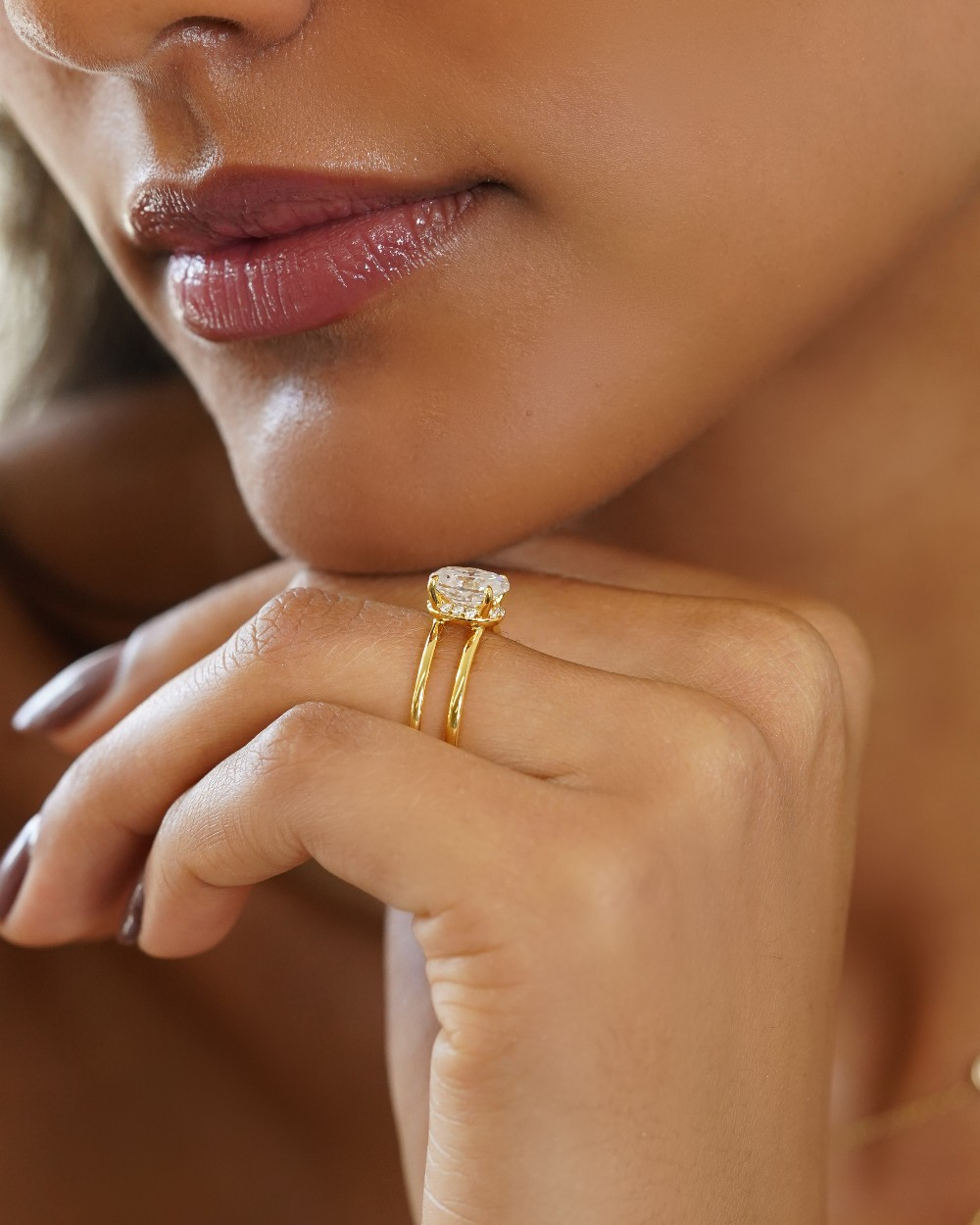 Anel Lyann Oval Gold 2ct Moissanite