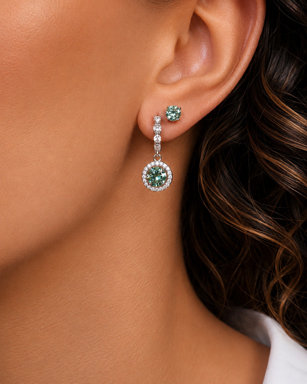 Brinco Solitário Clássico Moissanite Ciano Deep Vivid 0.5ct