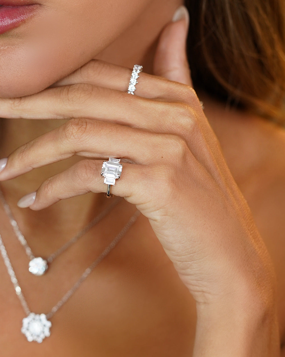 Anel Dedinho 3 Pedras Emerald Cut