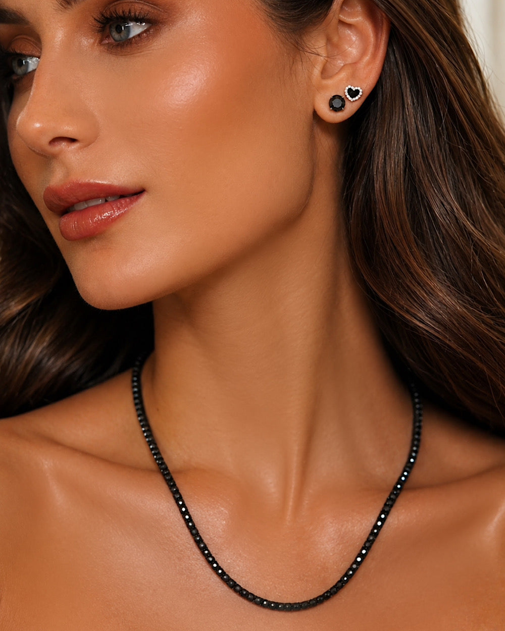 Brinco Solitário Clássico Moissanite  Negro Luxo 1ct