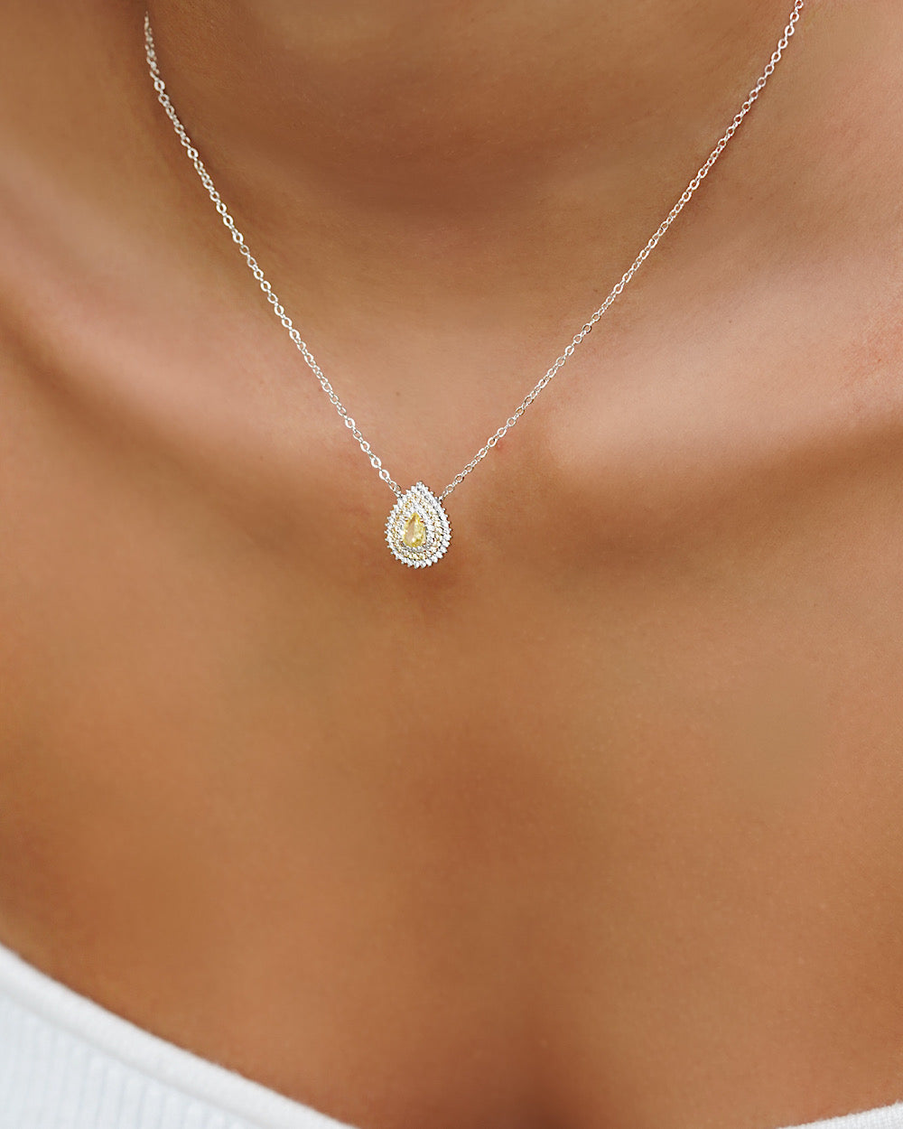 Colar Gota Windsor Fancy Yellow