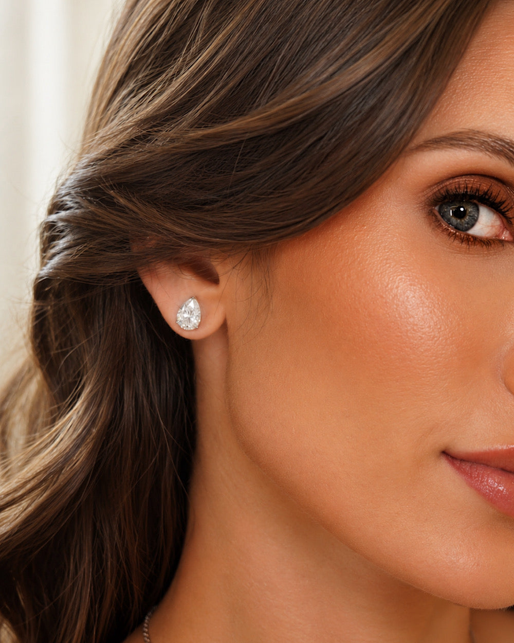 Brinco Pear Cut Moissanite 3.8ct
