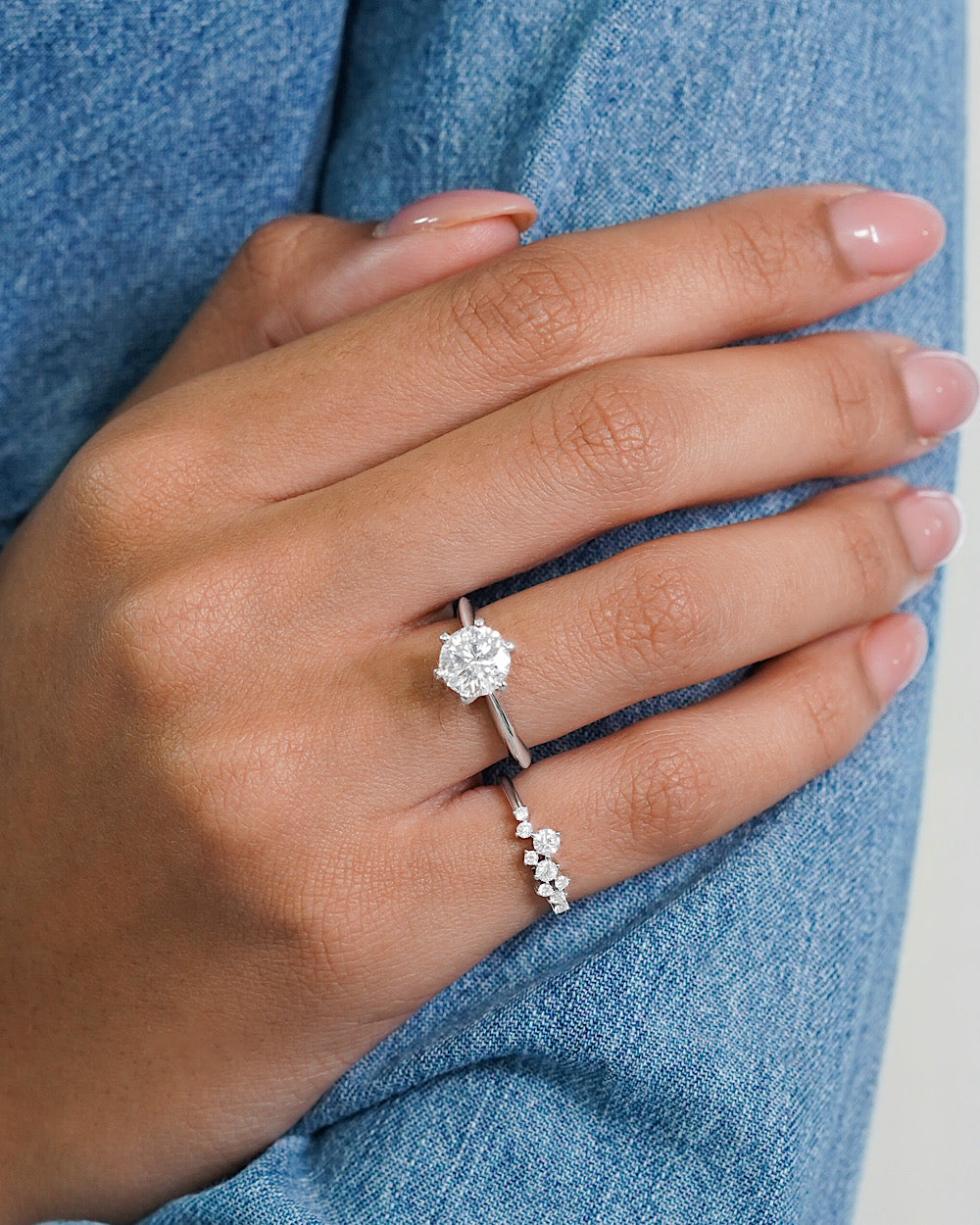 Anel Dedinho Delicate Sparkle Moissanite