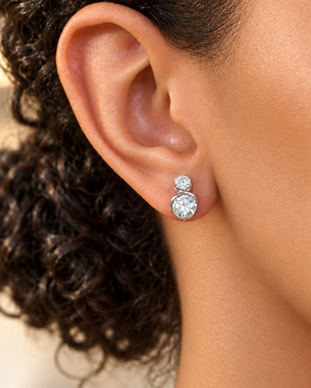 Brinco Double Glow Moissanite