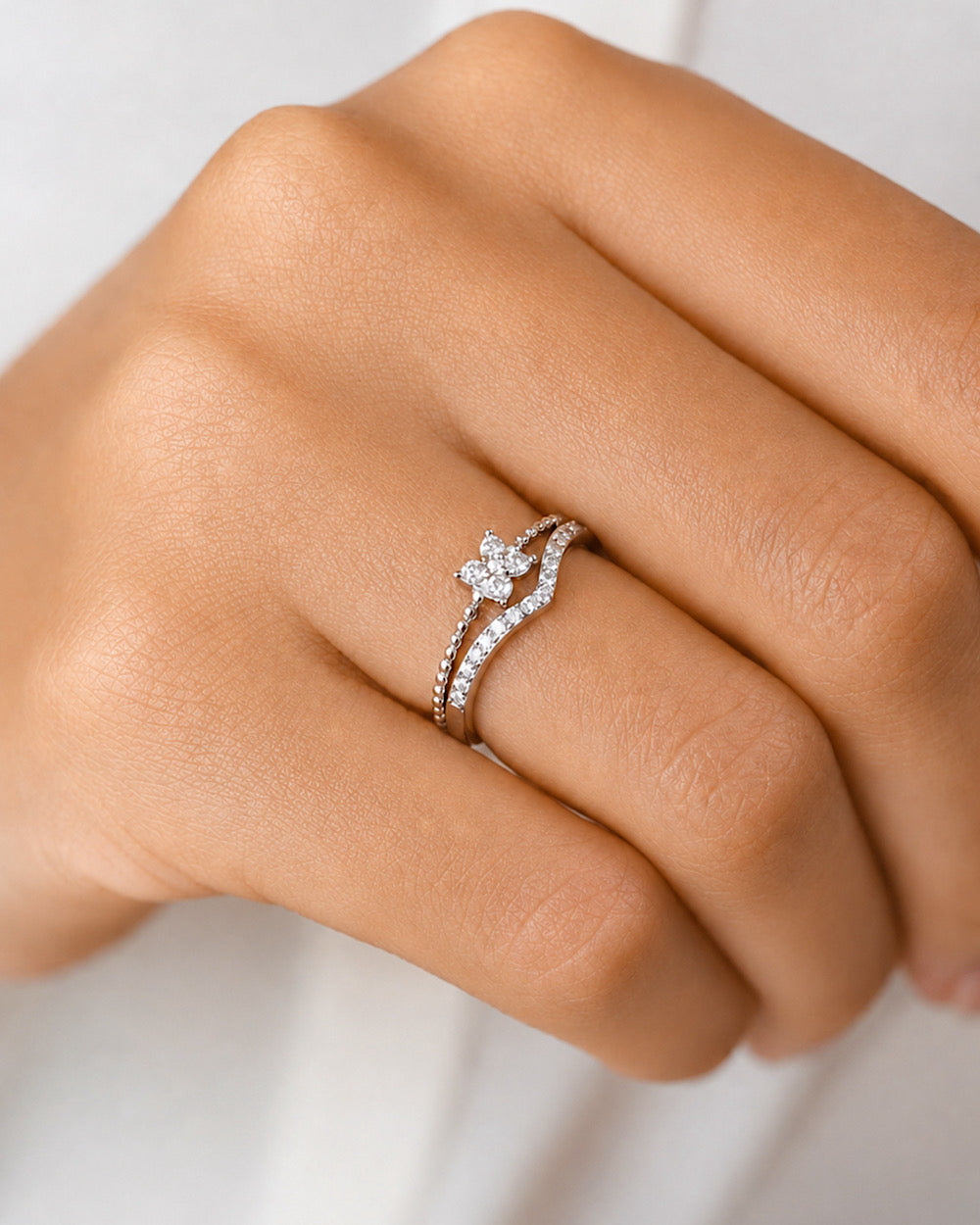 Anel Rhaena Flower Moissanite