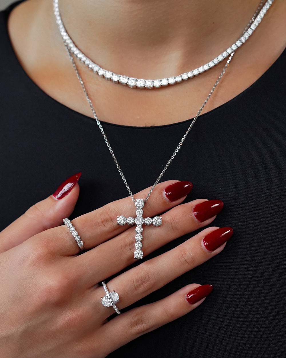 Colar Cruz Moissanite Luxo