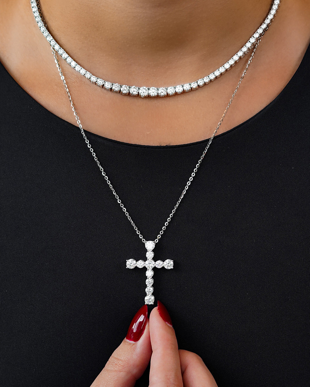 Colar Cruz Moissanite Luxo