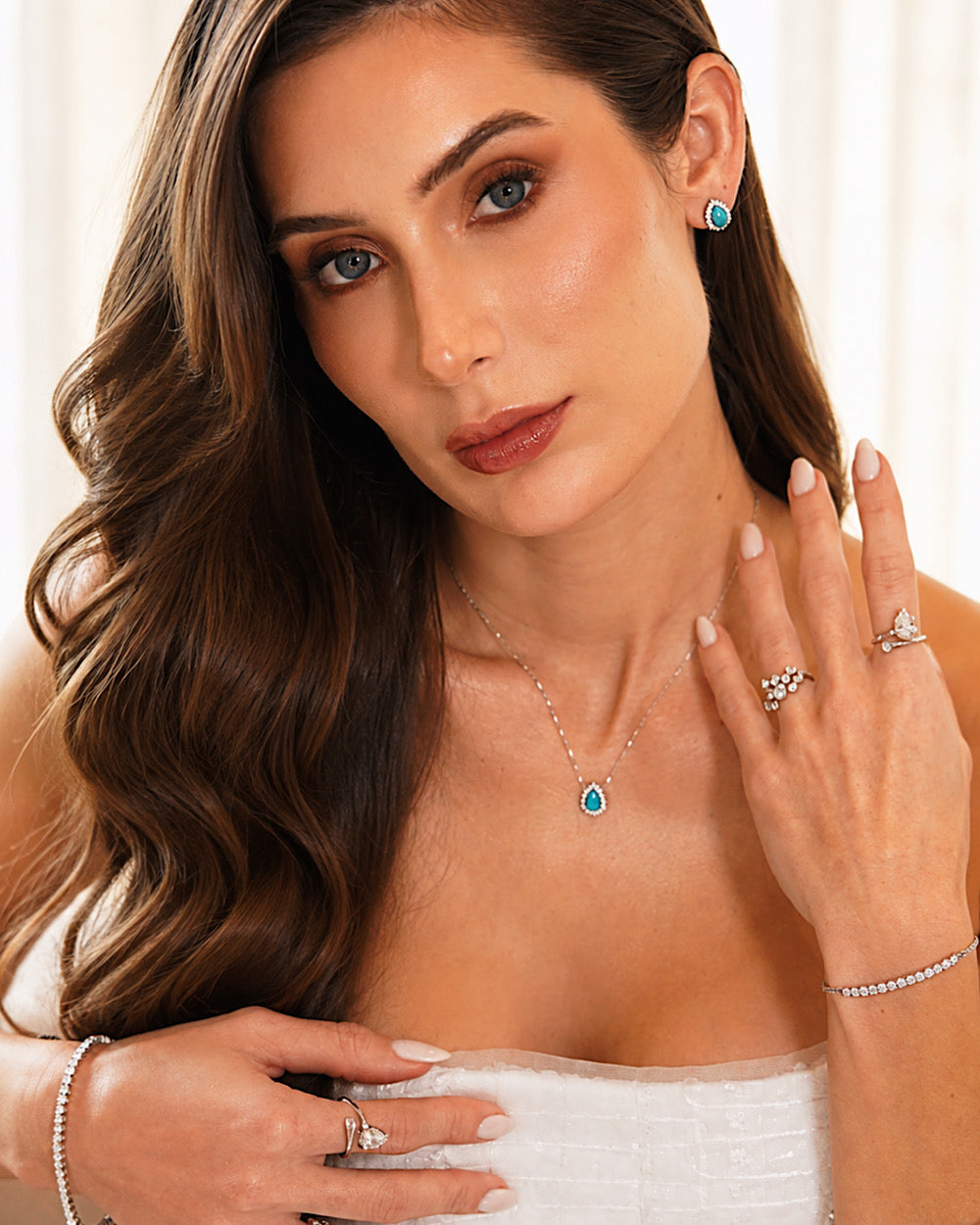 Brinco Gota Princess Turquesa Natural e Moissanite