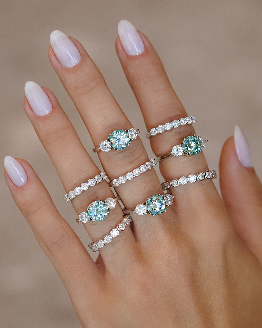 Anel 3 Pedras Jasmine Moissanite Light Soft 2ct