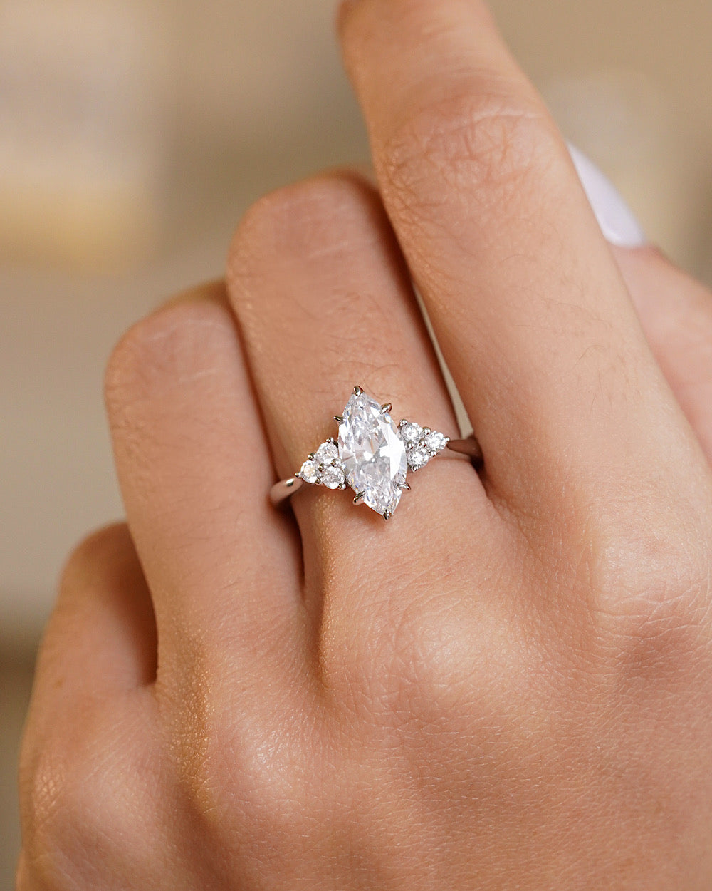 Anel Serena Navete Luxo